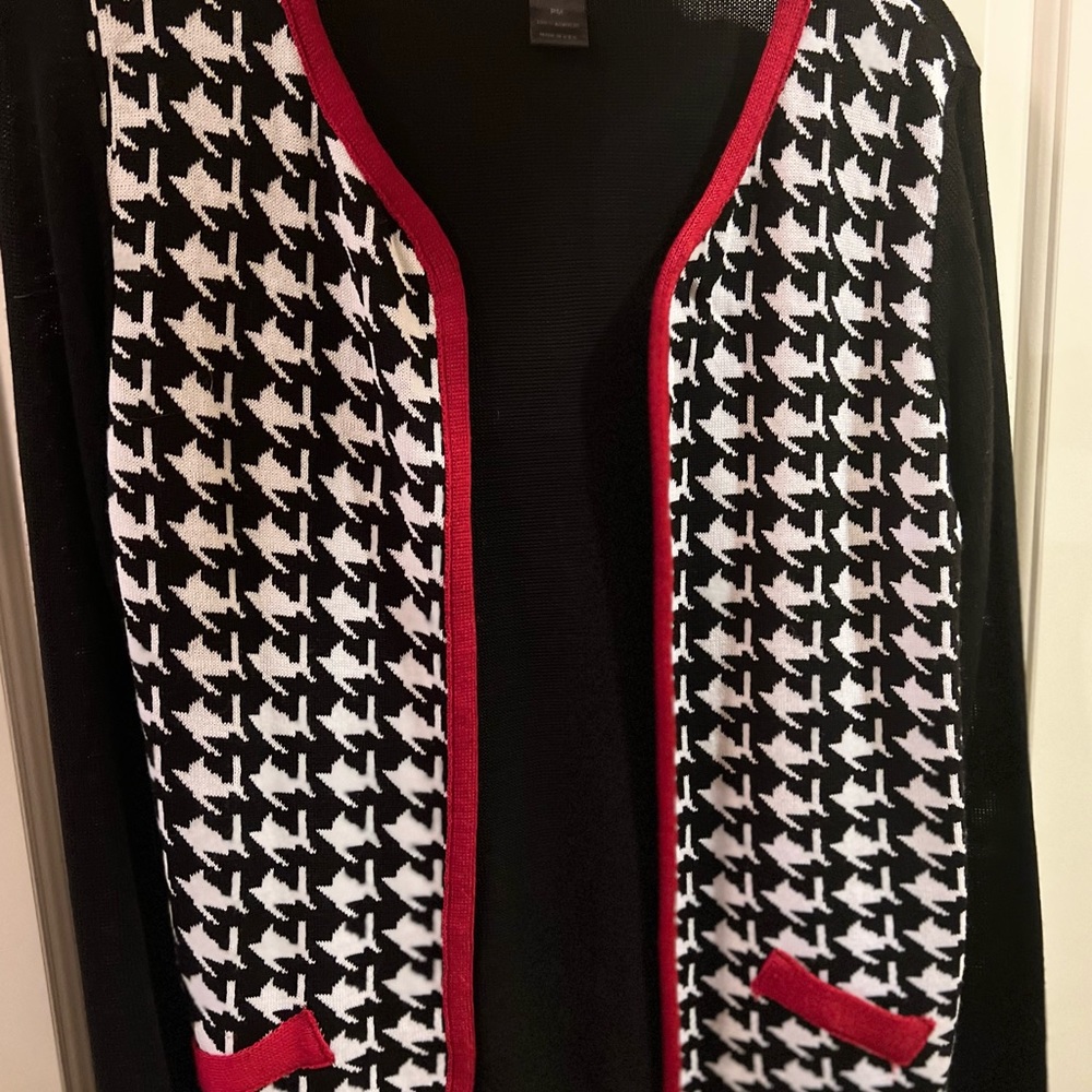 New Directions Sweater Jacket Black/Red/White Size Petite Medium